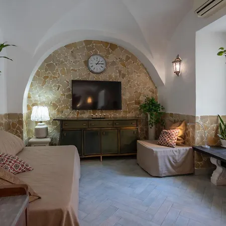 Holiday home Cortile San Michele