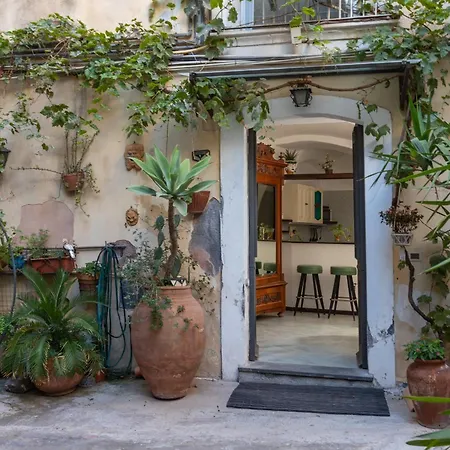 Cortile San Michele *