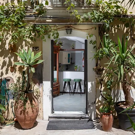 Cortile San Michele * Catania